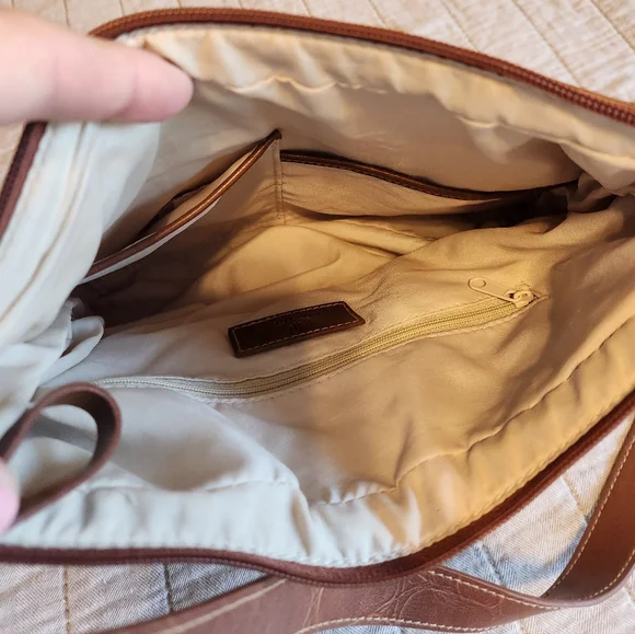 Boho Straw Crossbody Purse - Picture 5 of 7